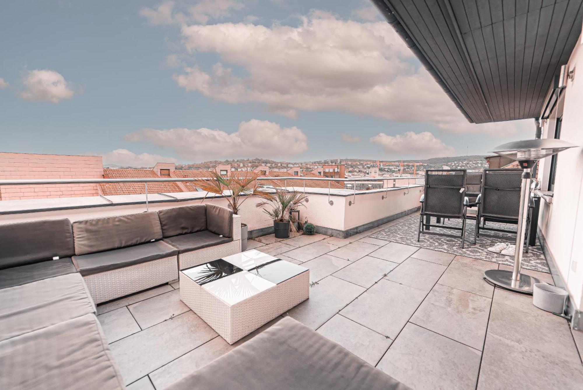 Luxurious Penthouse Apartamento Estugarda Exterior foto